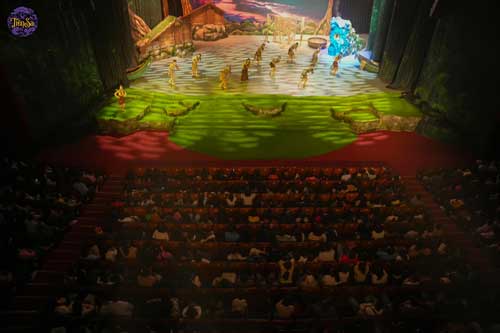 sân khấu tiên sa show