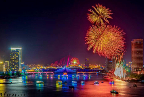 Du thuyền s&ocirc;ng H&agrave;n đ&agrave; nẵng