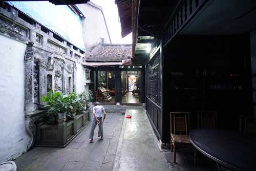 nhưng ng&ocirc;i nh&agrave; cổ nổi tiếng hội an c&oacute; đặc điểm chung