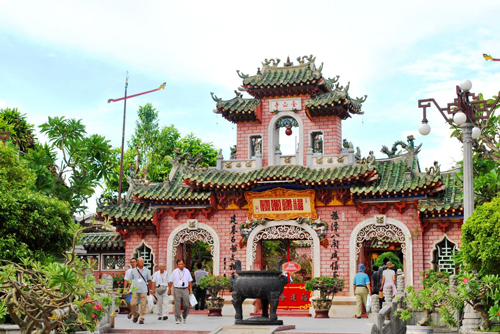 hội qu&aacute;n ph&uacute;c kiến 